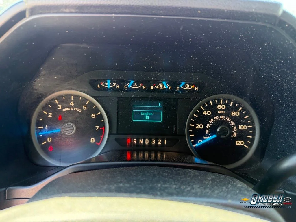 Used 2016 Red Ford XLT image 9