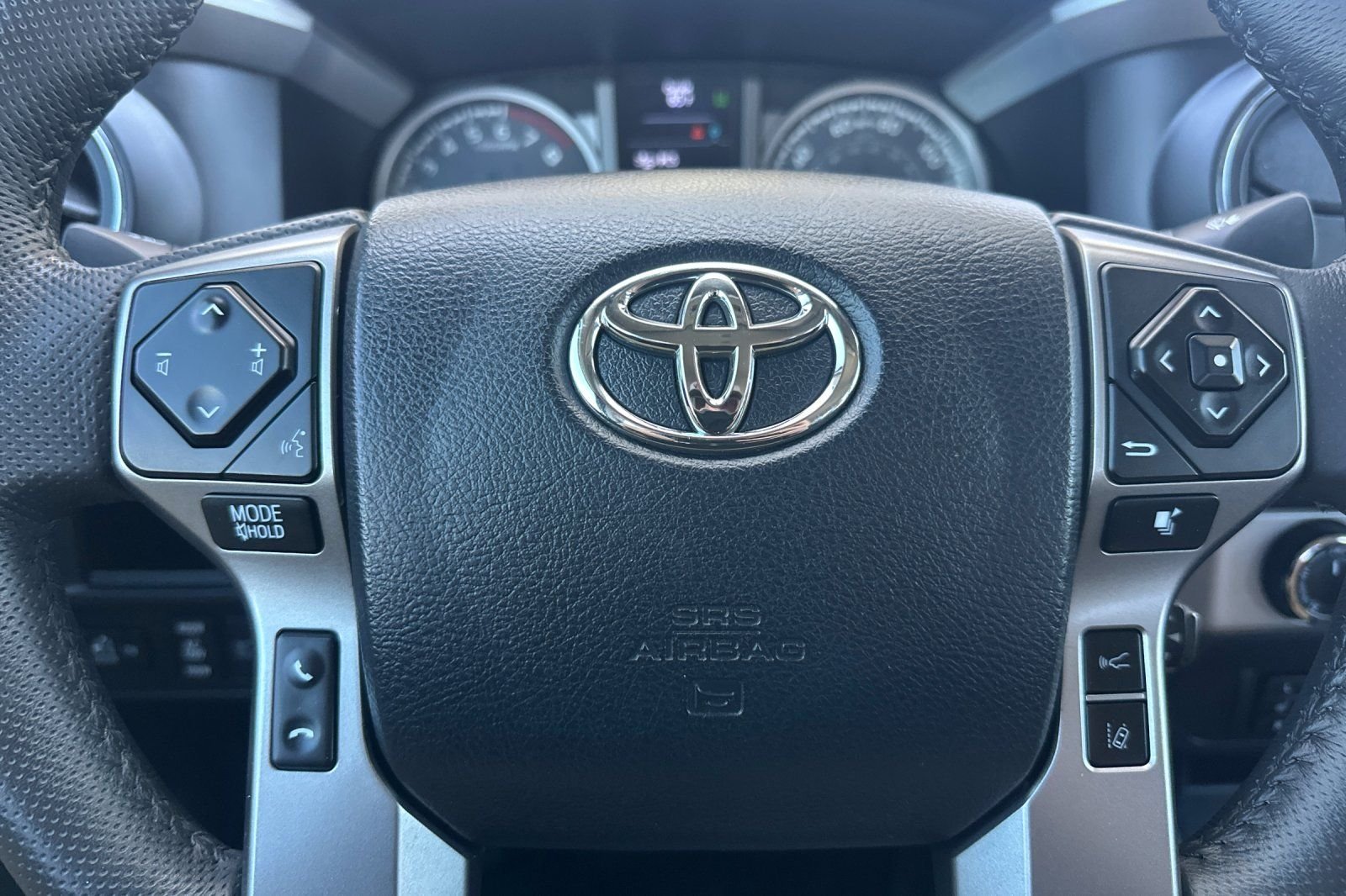 Used 2019  Toyota SR5 image 21