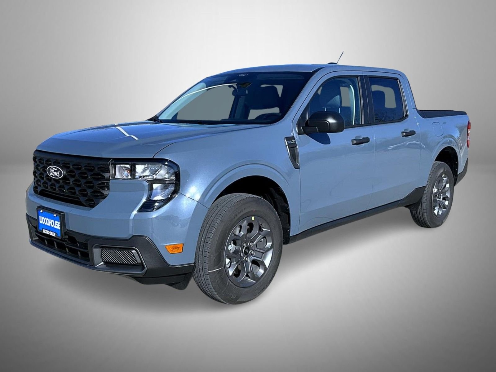 New 2026 Azure Gray Metallic Tri-Coat Ford XLT image 1