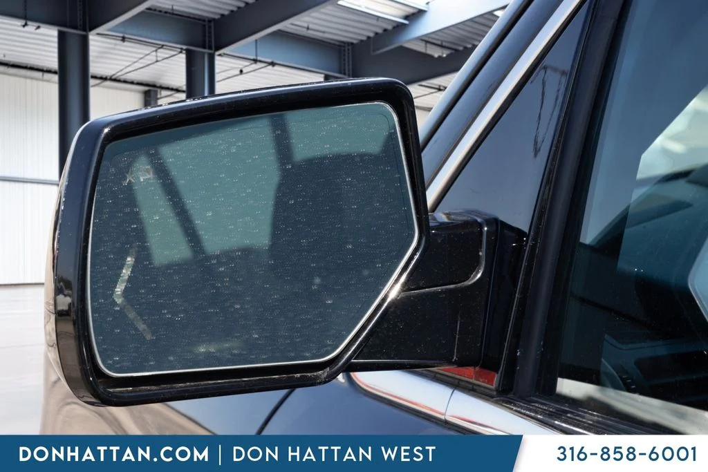 Used 2019 Black GMC Denali image 29
