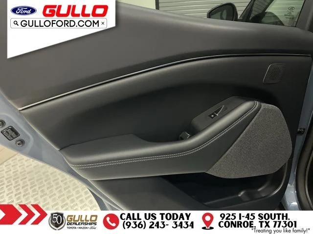 Used 2024 Vapor Blue Ford Premium image 16