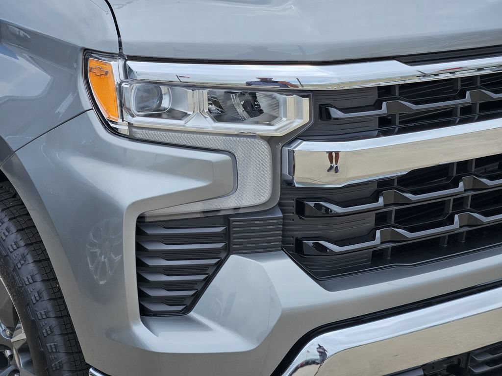 2026 Chevrolet Silverado 1500 LT - Photo 8