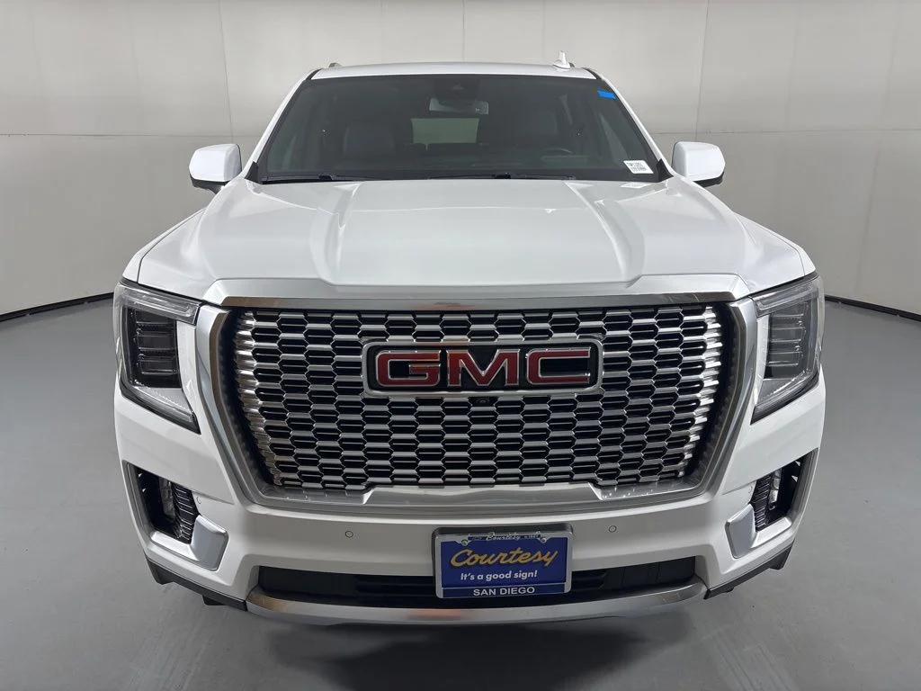 Used 2024 White GMC Denali image 3