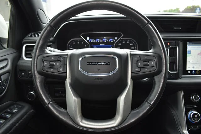 Used 2021 White Frost GMC Denali image 16