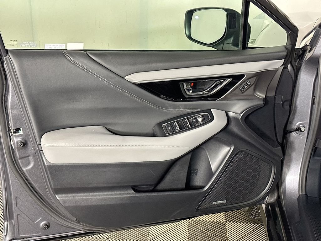 Used 2020 Gray Metallic Subaru Limited image 10