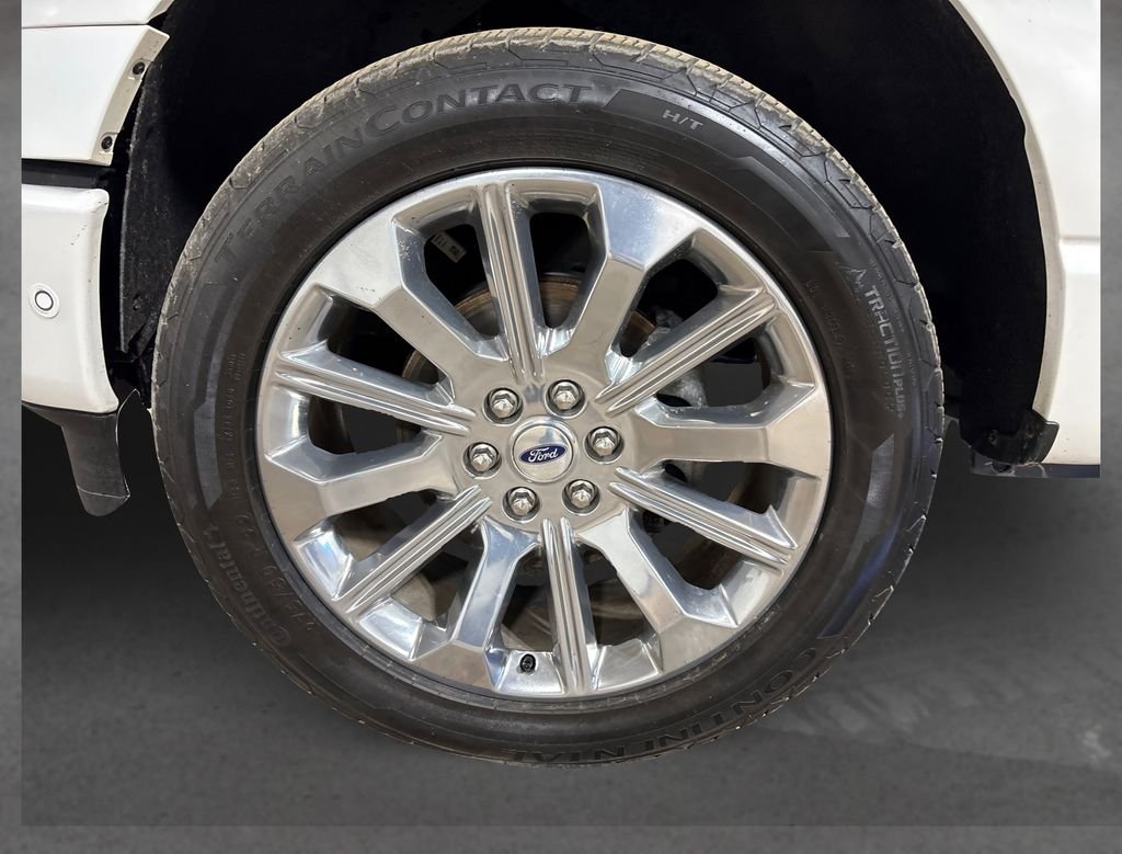 Used 2021 White Ford Limited image 11