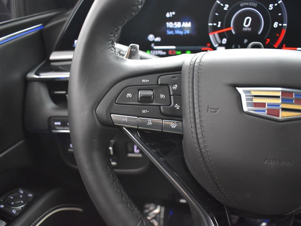 2024 CADILLAC ESCALADE - Image 17