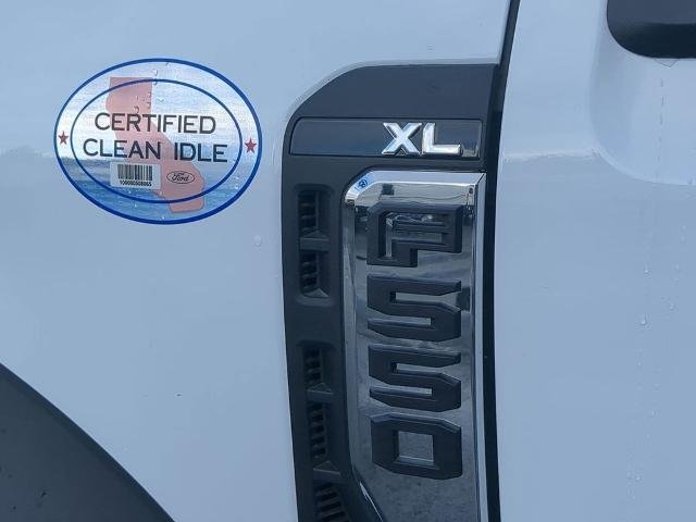 New 2024 Oxford White Ford F-550® XL image 21