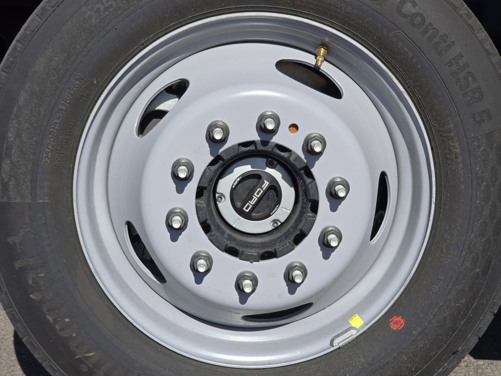 New 2026 Oxford White Ford F-550® XL image 28