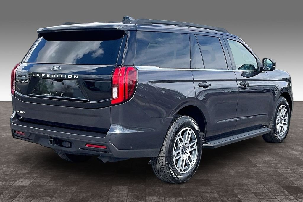 Used 2025 Gray Metallic Ford Active image 29