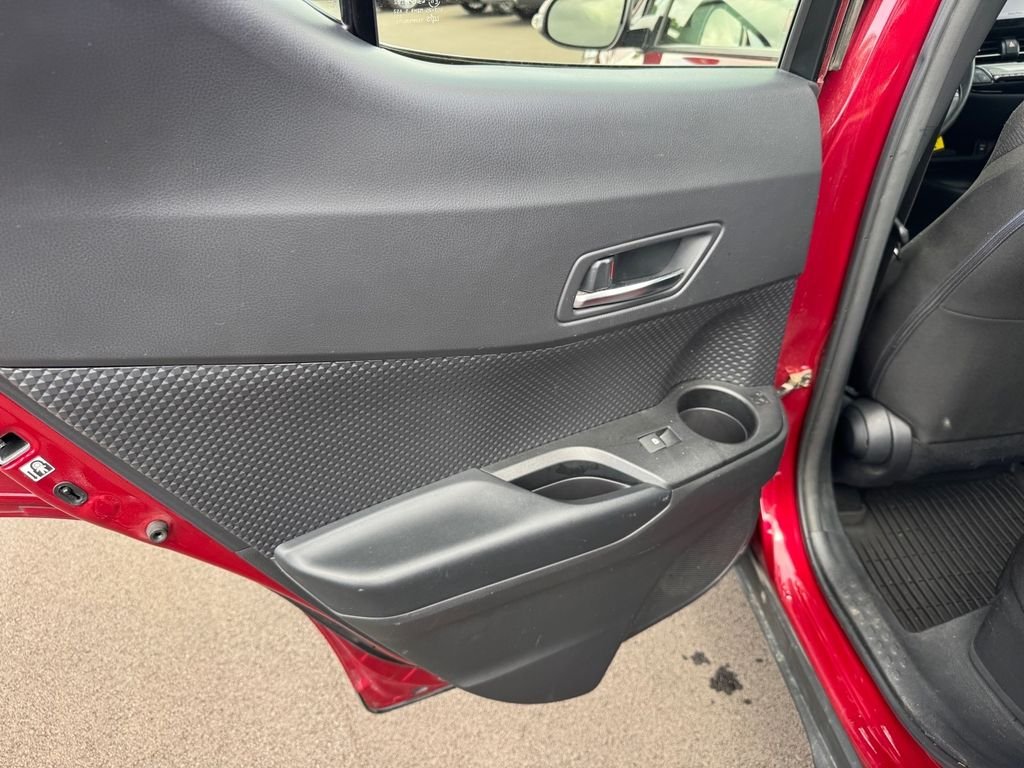 Used 2019 Red Toyota LE image 12