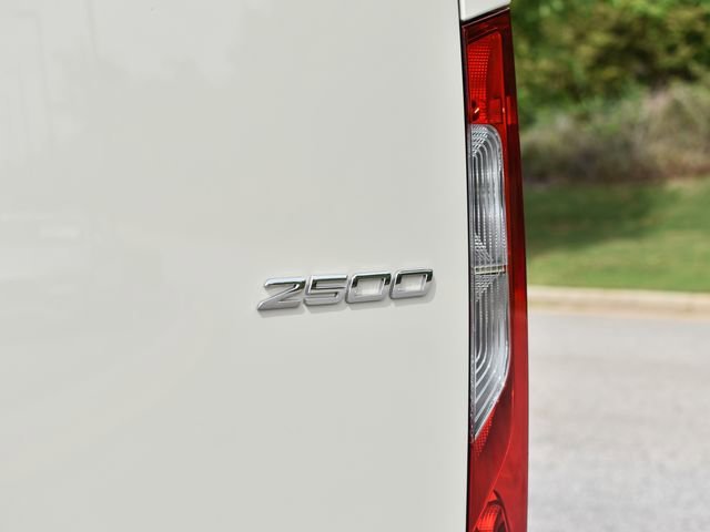 New 2026 Pebble Gray Mercedes-Benz Cargo 144 WB image 38