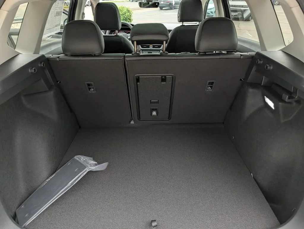 New 2026 Gray Volkswagen 1.5T SEL image 15