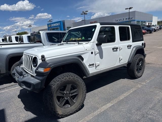 Used 2021 White Jeep Sport Altitude 4x4 image 2
