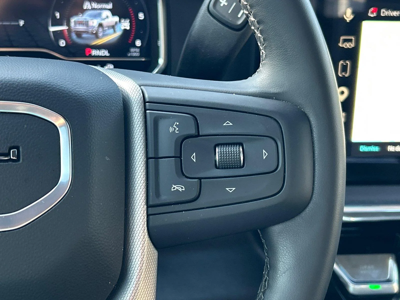 Used 2025 Downpour Metallic GMC Denali image 28