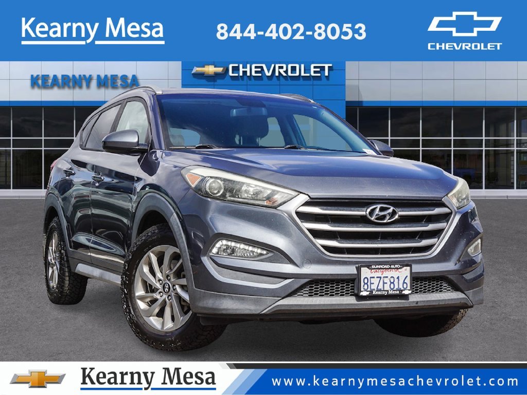 Used 2018 Gray Hyundai SEL image 1
