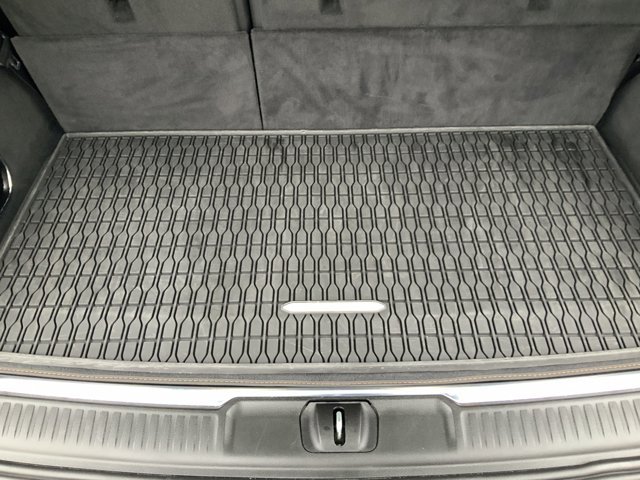 Used 2025 Bright White Clearcoat Jeep Series III image 9