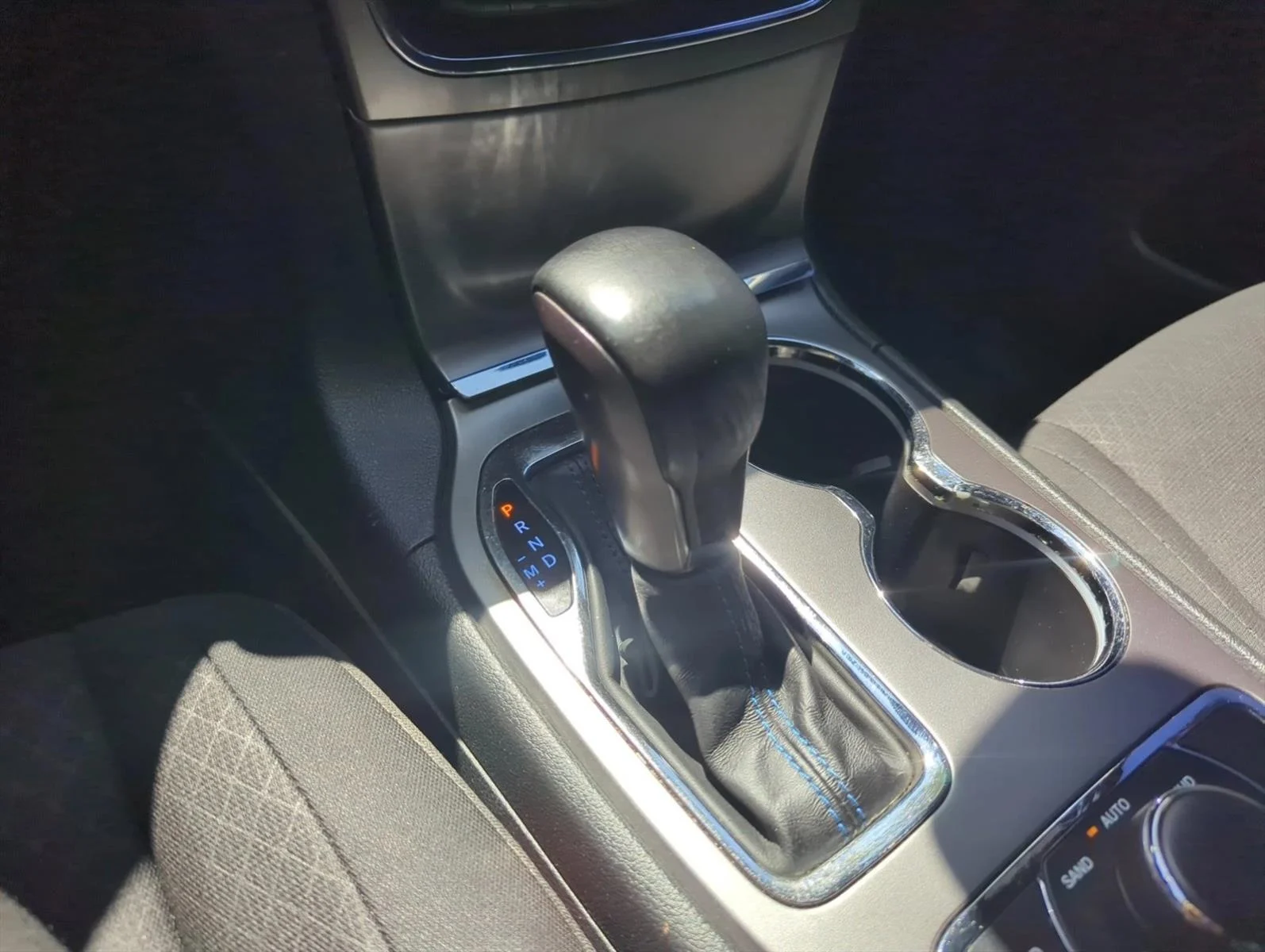 Used 2018 Bright White Clearcoat Jeep Upland image 10