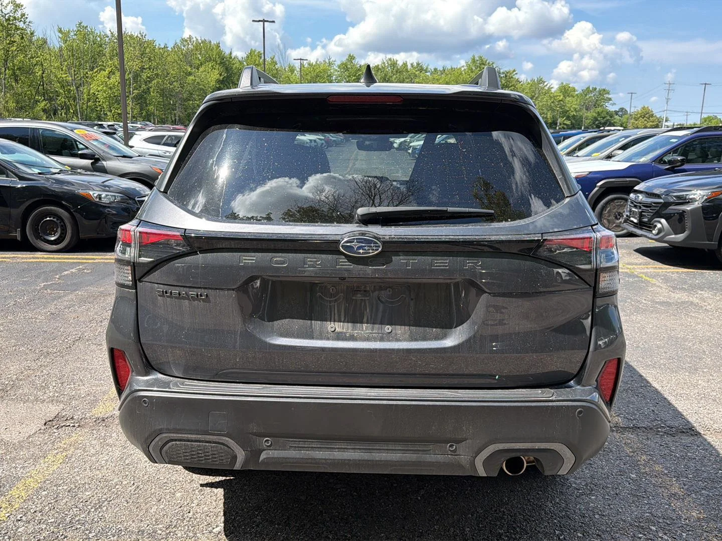 Used 2025 Magnetite Gray Metallic Subaru Limited image 9