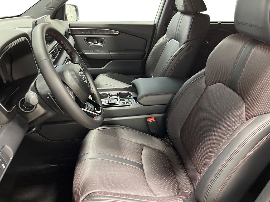 2025 Honda Pilot Black Edition - Photo 9