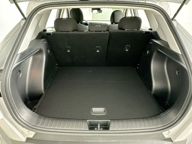 New 2026 Hyundai KONA SE