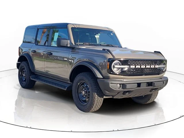 New 2026 Gray Ford Outer Banks image 3