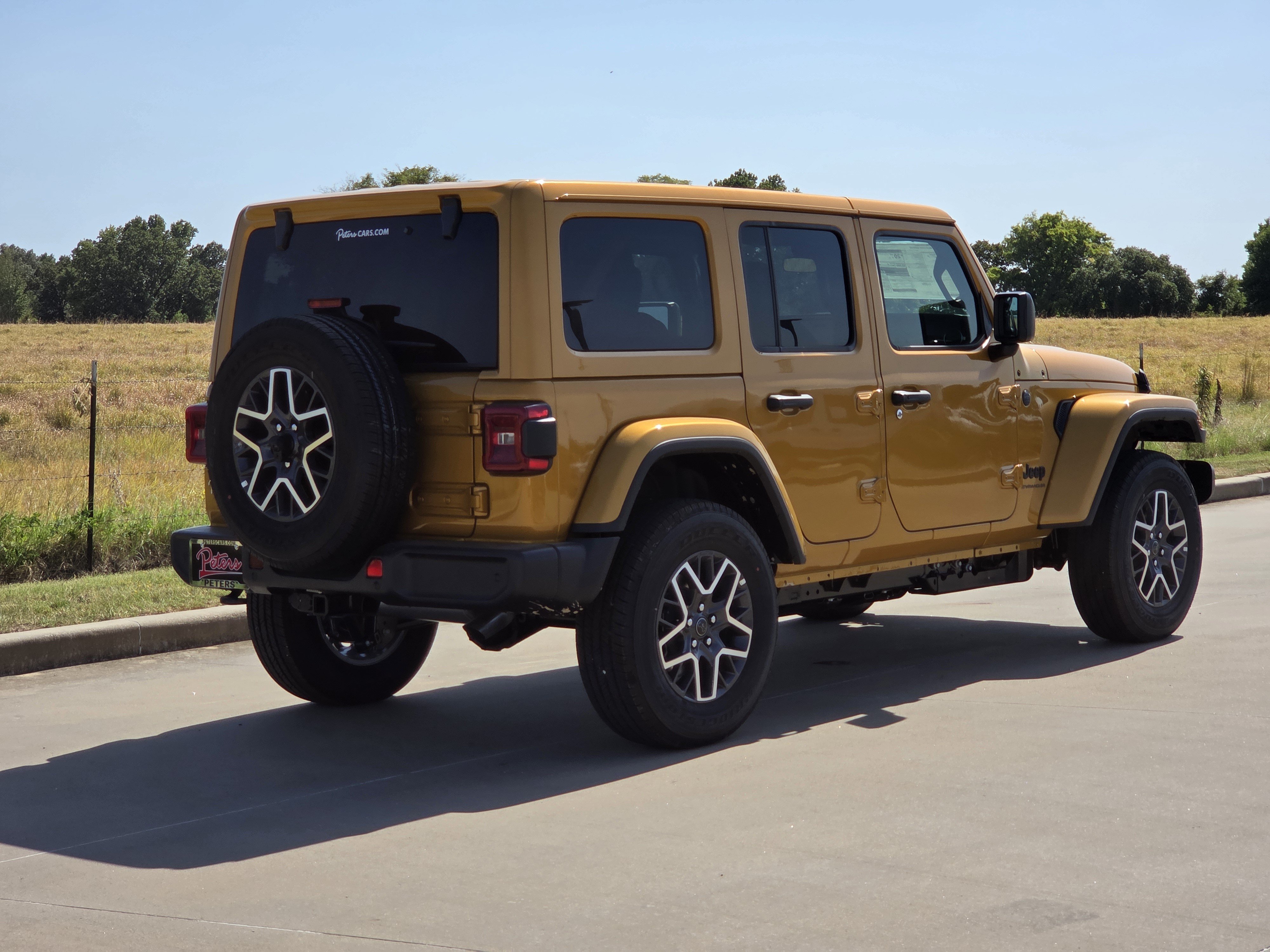 New 2026 Goldilocks Jeep Sahara image 3