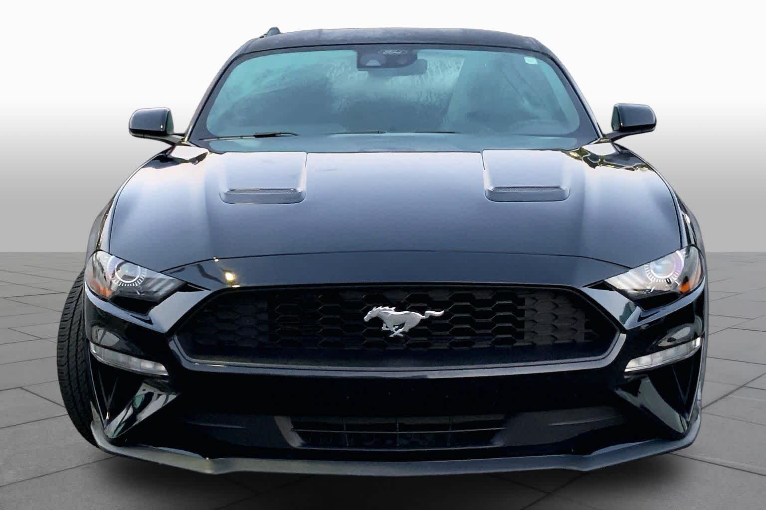 Used 2021 Shadow Black Ford EcoBoost image 4