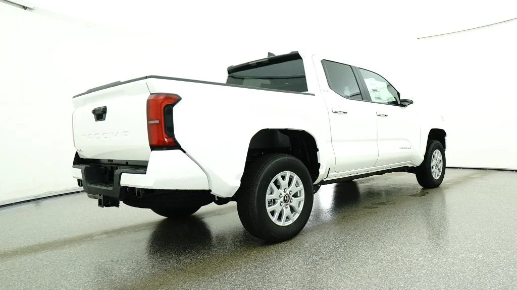 New 2026 Ice Cap Toyota SR5 image 43