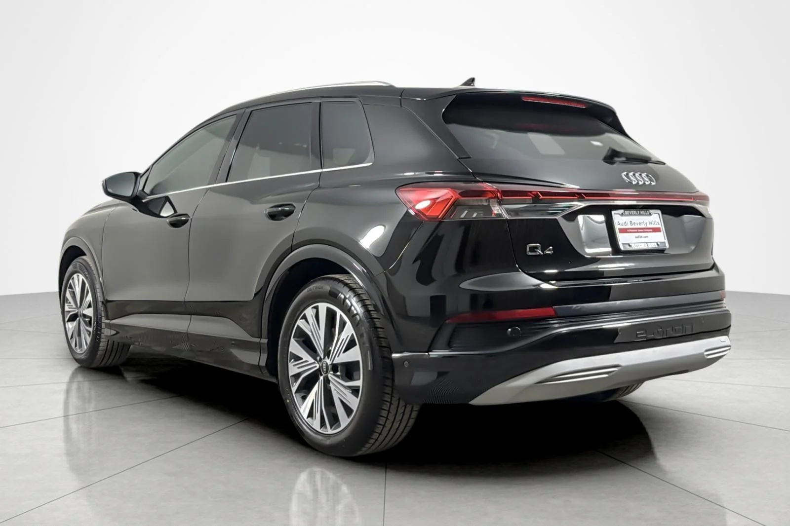 Used 2023 Mythos Black Metallic Audi Premium Plus 40 RWD image 3