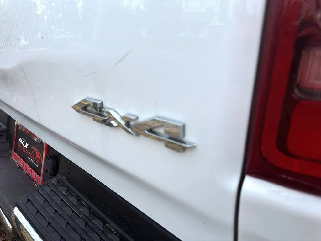 Used 2021 Bright White Clearcoat Ram Laramie image 19