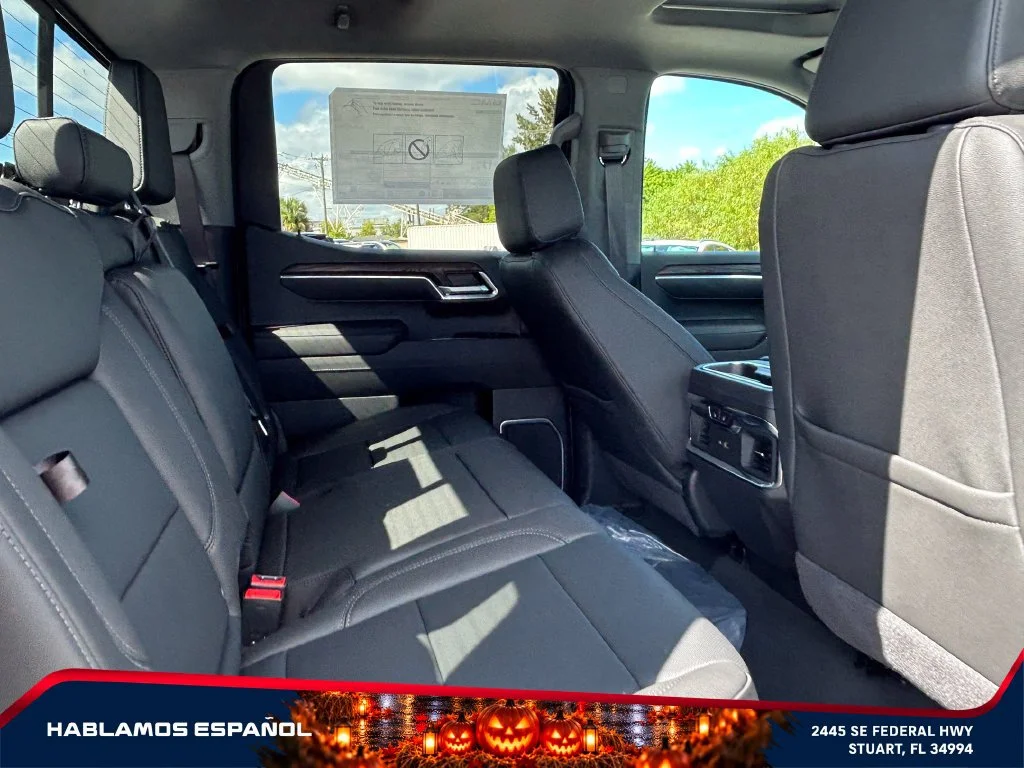 New 2026 Summit White GMC SLT image 18