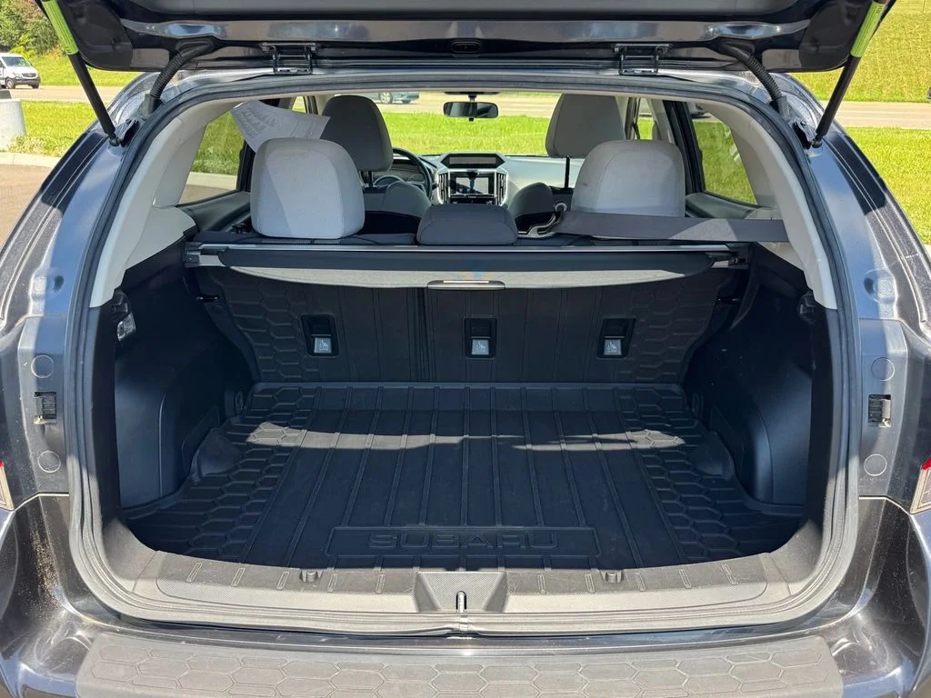 Used 2018 Gray Subaru 2.0i Premium image 16