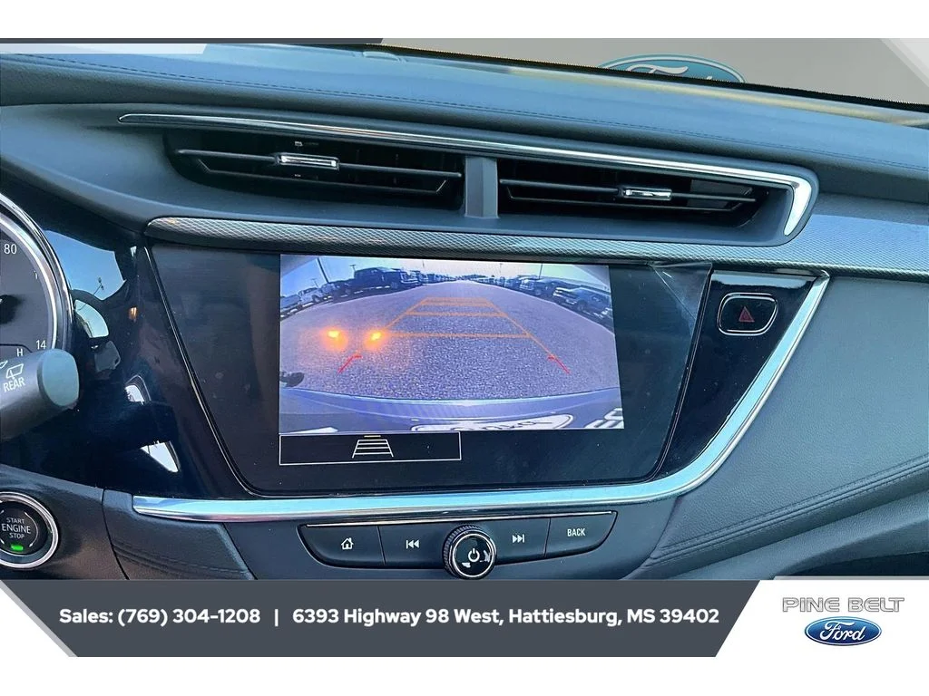 Used 2023 White Frost Tricoat Buick Essence image 15