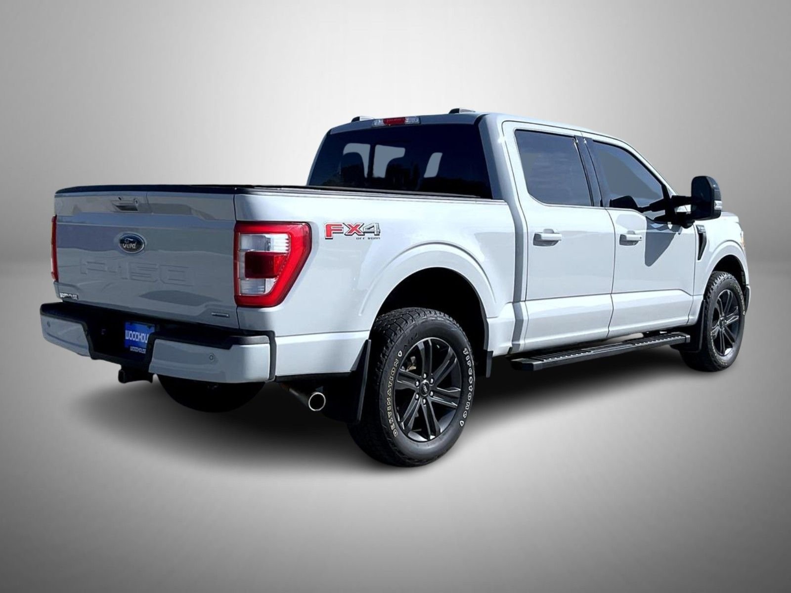 Used 2023 White Ford Lariat image 5