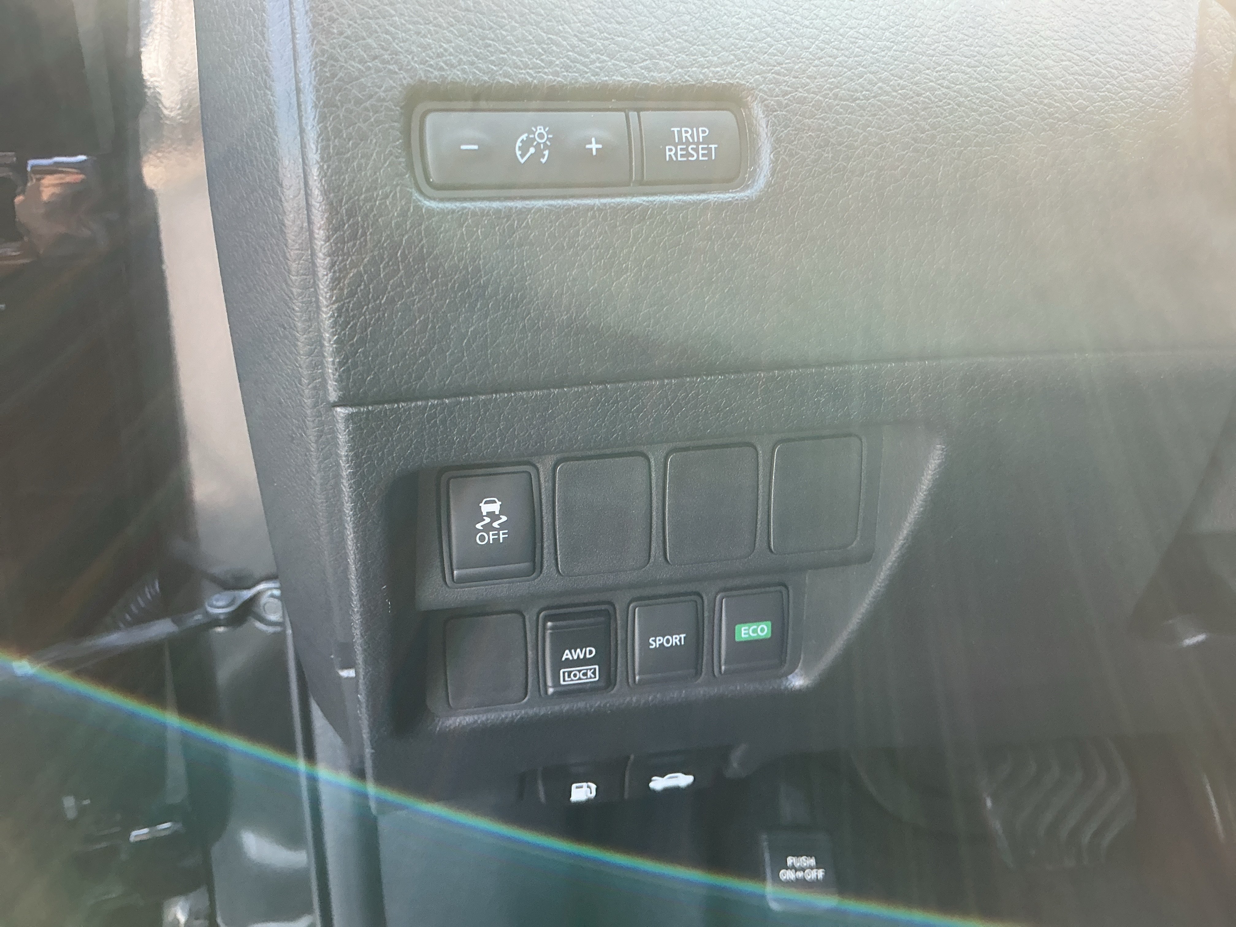 Used 2017 Magnetic Black Nissan S image 14
