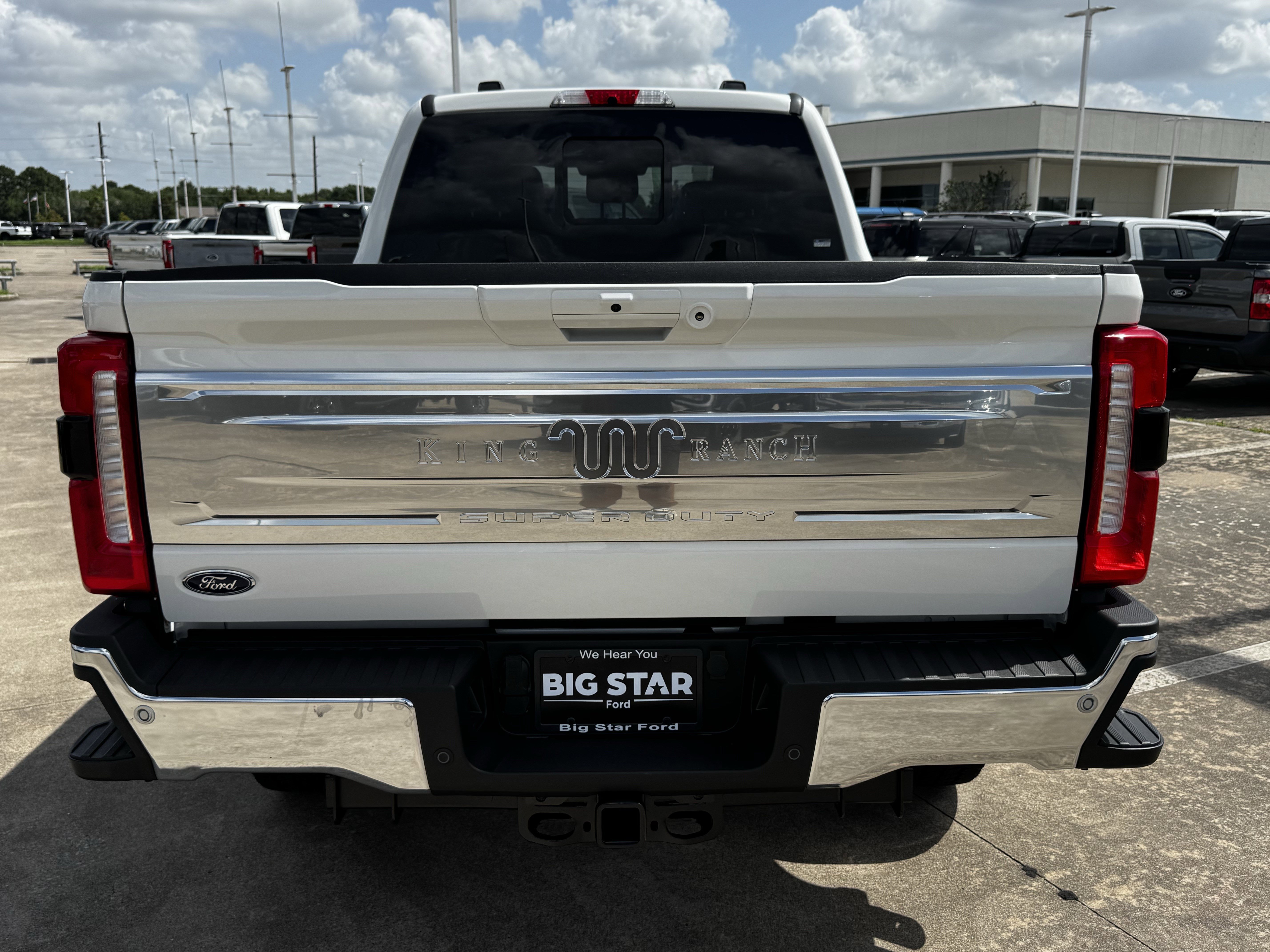 New 2026 Star White Metallic Tri-Coat Ford King Ranch image 8