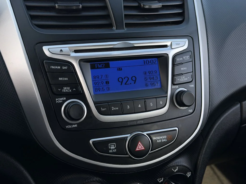 Used 2014 Gray Hyundai GS image 17