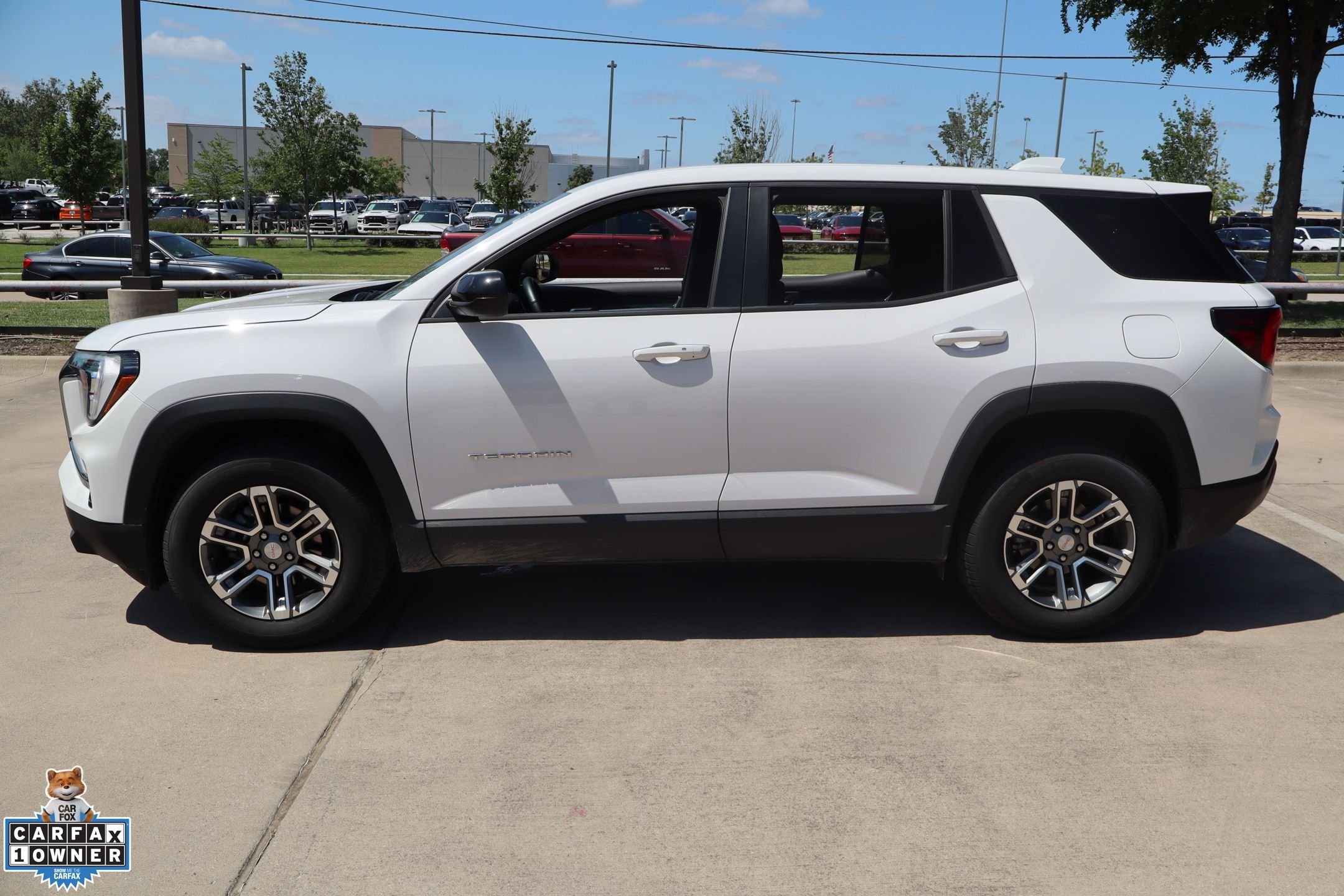 Used 2026 White GMC Elevation image 7