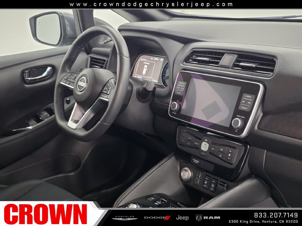 Used 2025 Gray Nissan SV Plus image 12