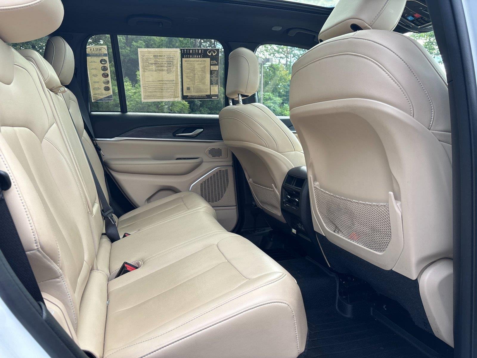Used 2023 Bright White Clearcoat Jeep Limited image 37