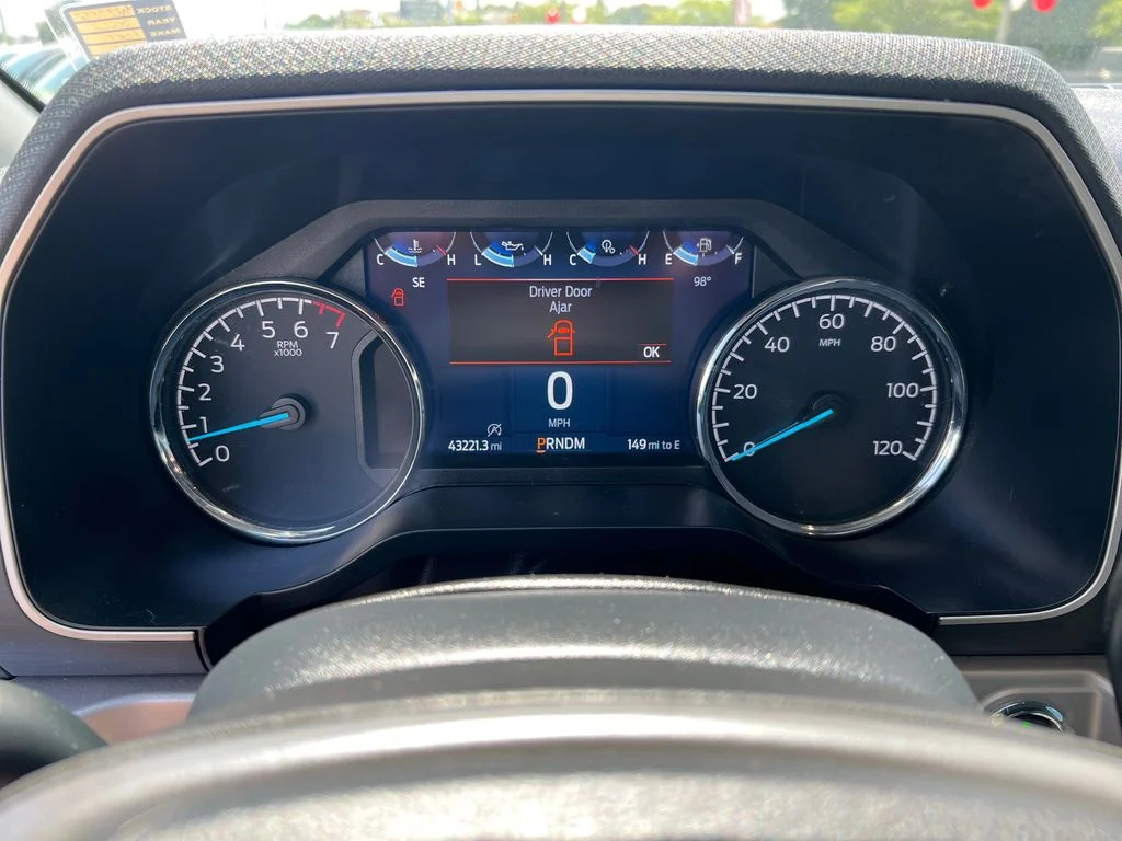 Used 2022 Blue Ford XLT image 32