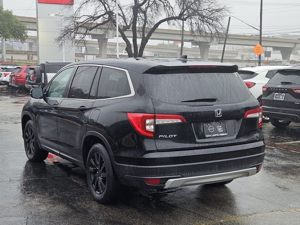 Used 2021  Honda EX-L image 5