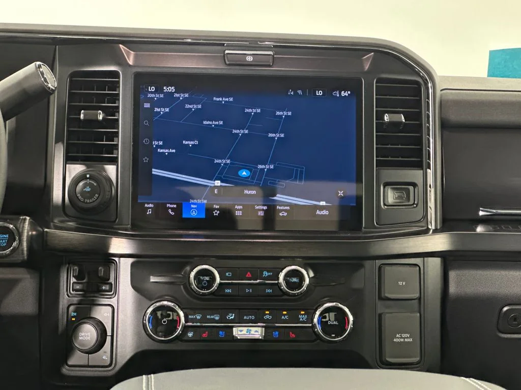 New 2026 Star White Metallic Tri-Coat Ford F-350® Lariat® image 26