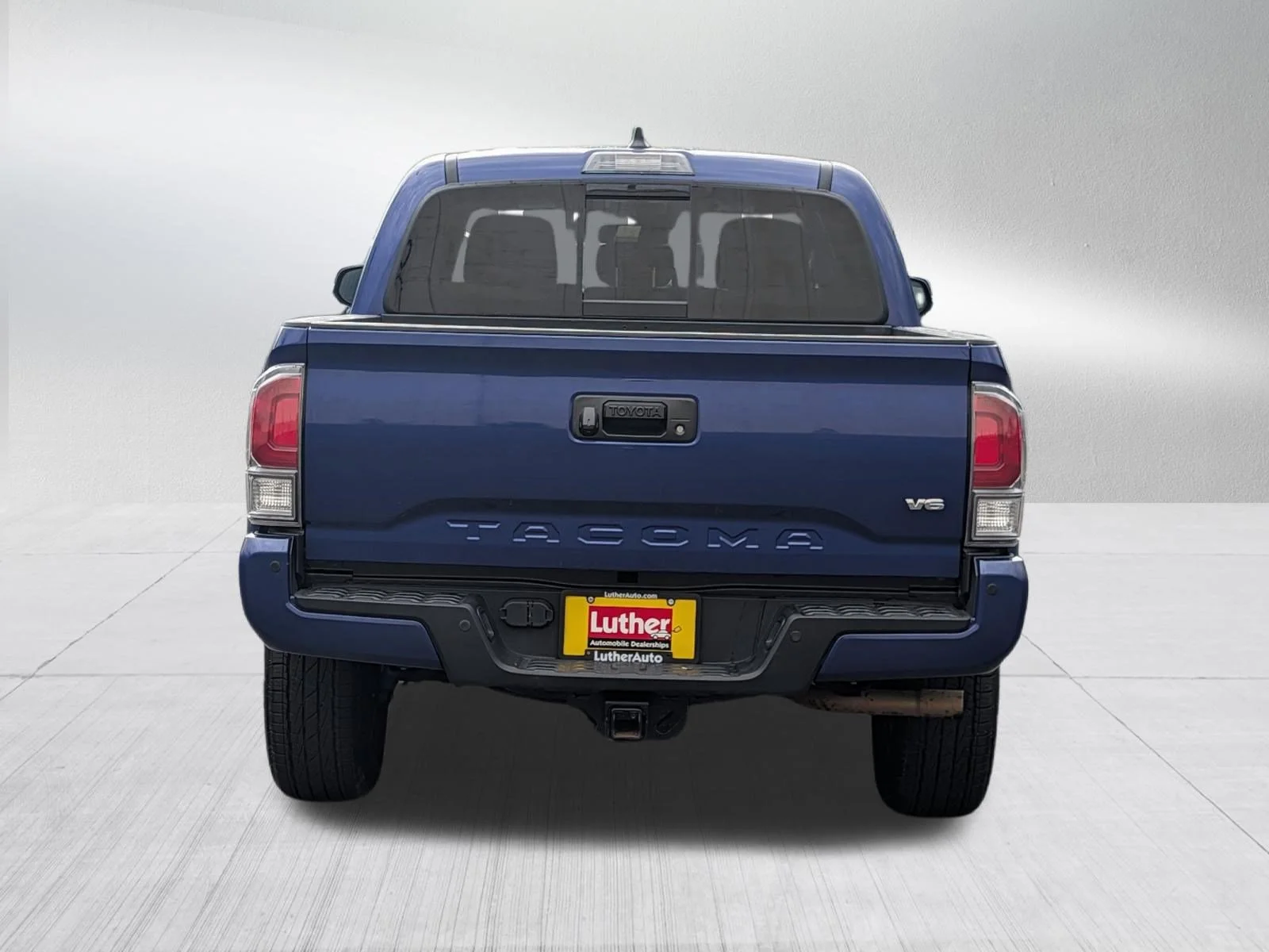 Used 2022 Blue Crush Metallic Toyota TRD Sport image 6