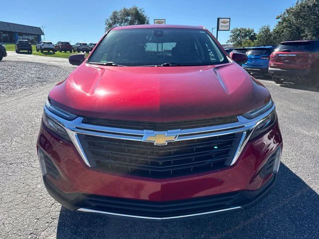 Used 2022 Red Chevrolet LT image 3