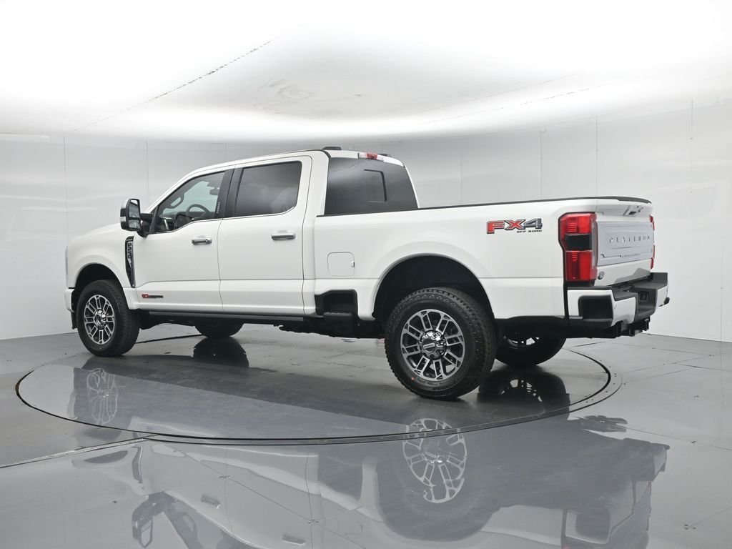 New 2026 Star White Metallic Tri-Coat Ford Platinum image 28