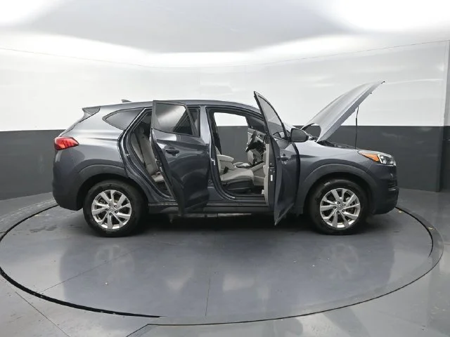 Used 2021 Gray Hyundai SE image 46