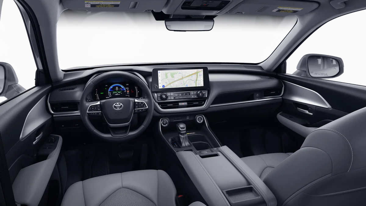 New 2026 Wind Chill Pearl Toyota Hybrid XLE image 19