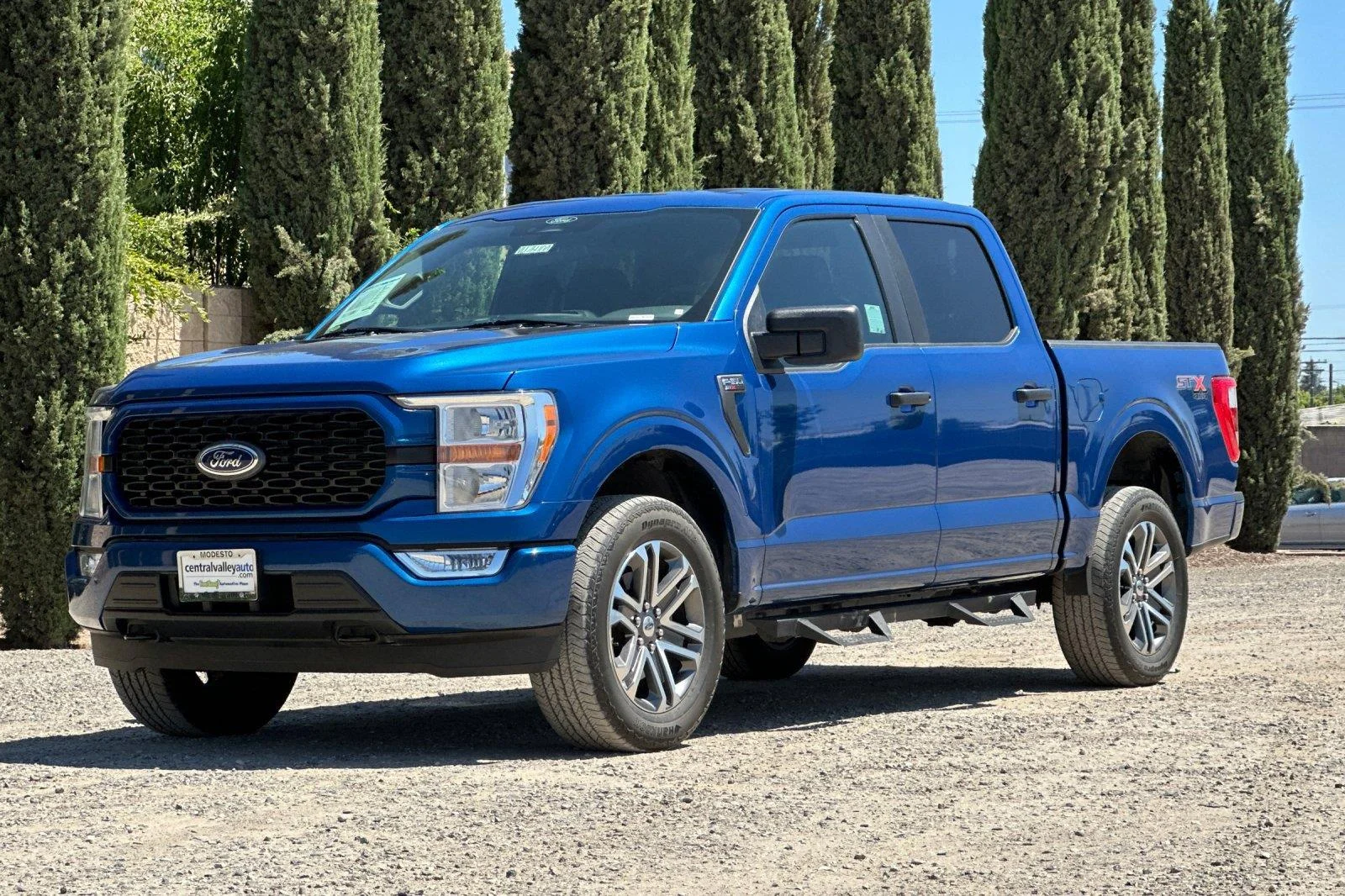 Used 2022 Atlas Blue Ford XL image 7